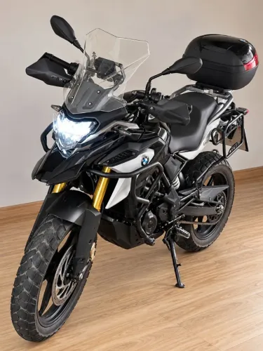 Moto BMW 310 CC
