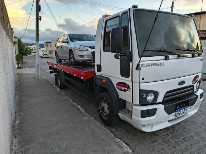 Ford Cargo 1119 ano 2017 Extra