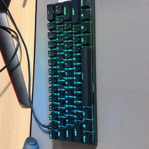 Teclado steelseries pro mini