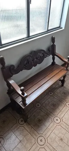 Linda peça CANAPÉ ou NAMORADEIRA