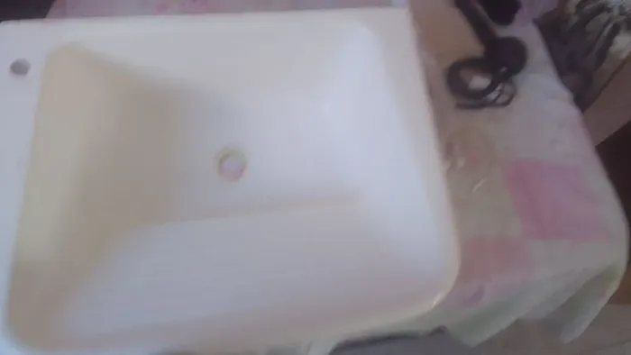 Linda pia de cozinha toda em mármore 