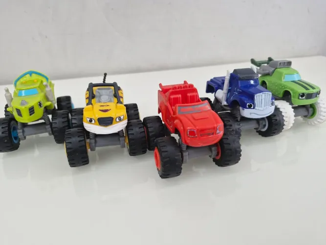 Carrinhos Blaze and the Monster Machine