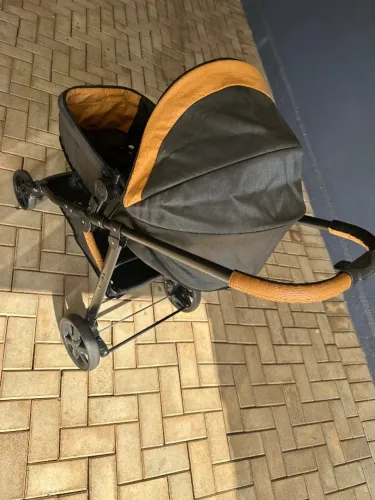 Carrinho de bebê Galzerano