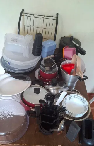 Kit Completo de Cozinha - Panelas, Louças e Utensílios - Pronto para Usar