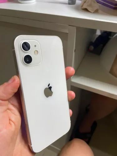 iPhone 12