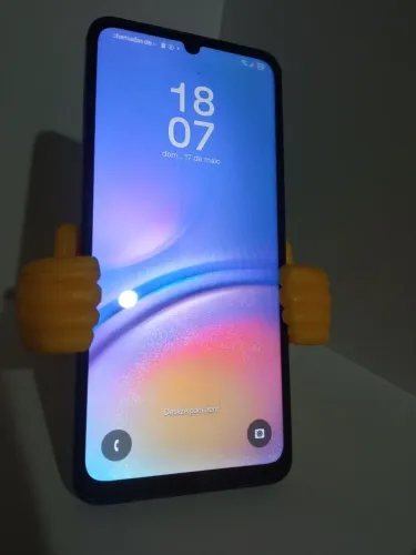 Celular barato Samsung A05