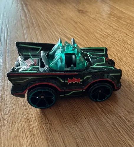 Hot Wheels - CLASSIC TV SÉRIES BATMOBILE 