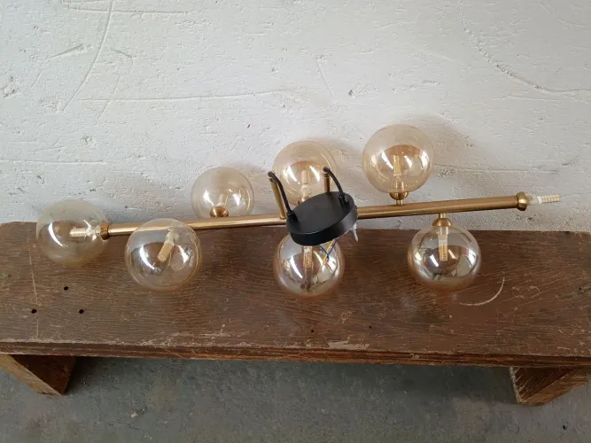 Lustre