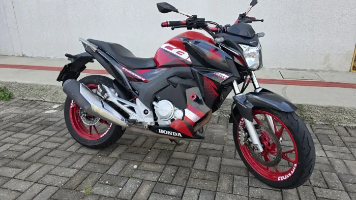 Cb twister 250