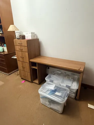Escrivaninha de Escritório com Gaveteiro Alto Integrado (5 Gavetas) - Home Office