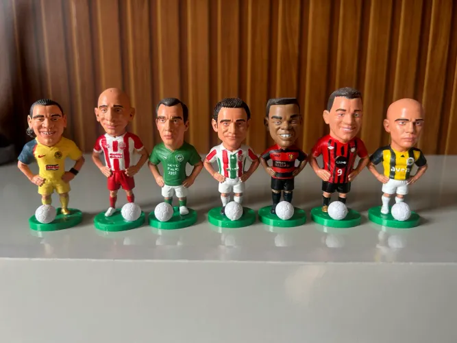 Mini craques de futebol