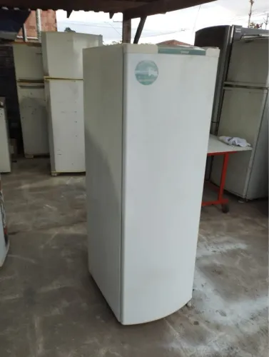 Geladeira Consul slim gelo seco