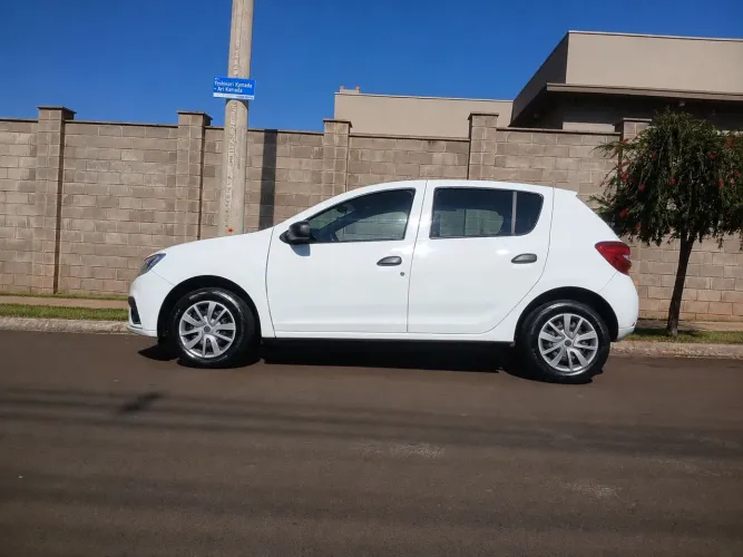 Renault Sandero Life Flex 1.0 12V 5P Mec. 2020
