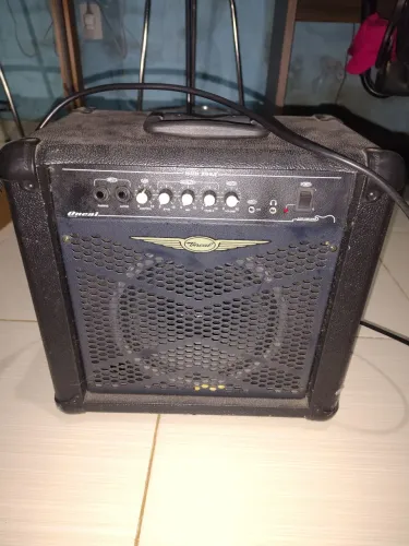 Amplificador Oneal para Contrabaixos
