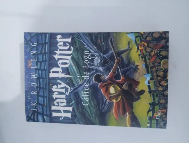 Livro Harry Potter e o Cálice de Fogo (Usado)