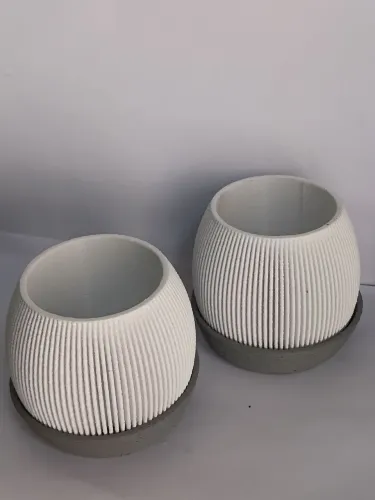 Kit 2 vasos decorativos modernos para suculentas e flores com base