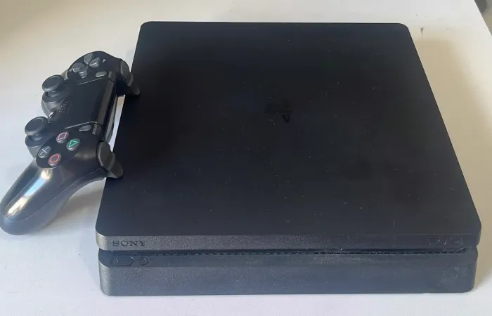 Playstation 4 Slim 1tb