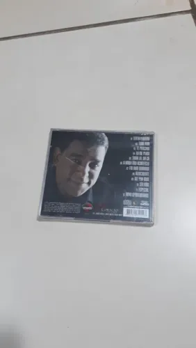 DVDs, filmes,séries e músicas