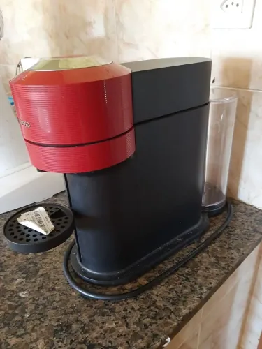 Cafeteira Nespresso Next 110V com nota fiscal