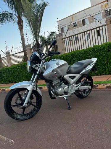 Honda cbx twister 250