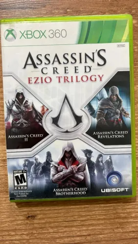Assasins Creed Ezio Trilogy Jogo Xbox 360