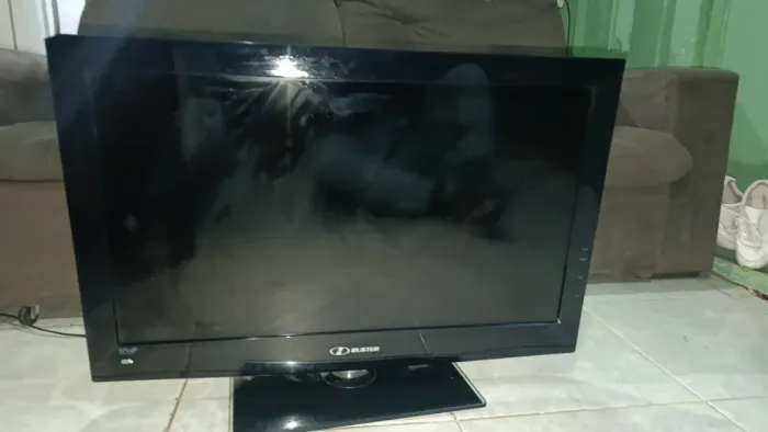 Tv 32 buster