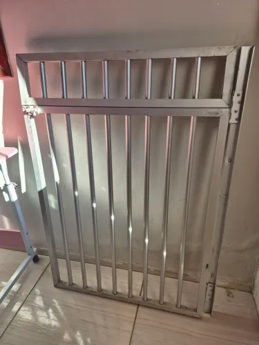 Grade de aluminio para portãozinho- 1,06 x 0.76 m