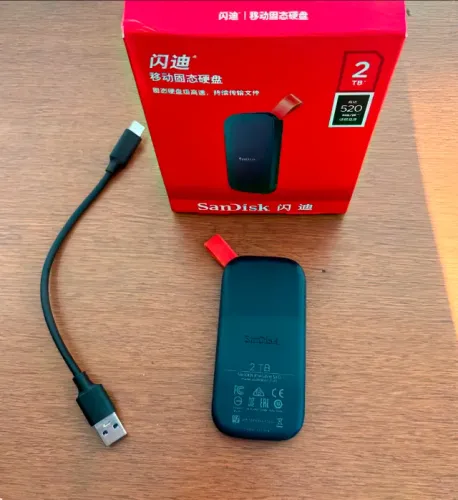 SSD Externo Sandisk 2TB (SDSSDE30-2T00) - Excelente estado