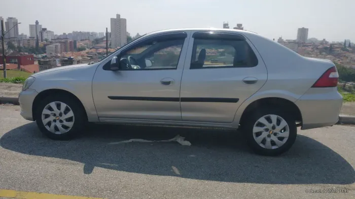 Chevrolet Prisma Sed. Maxx/ LT 1.4 8V Econof. 4P 2012