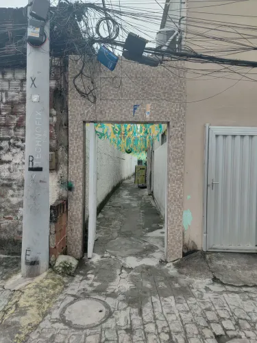 Casa no bairro do Pina perto de tudo.