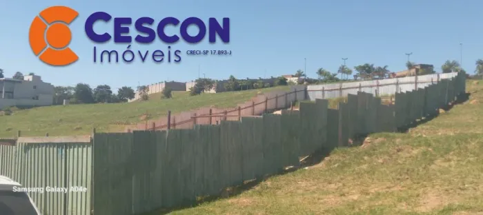 Terreno em Condomínio de Luxo na Aldeia da Serra - Santana de Parnaíba-SP 490m² de Área To