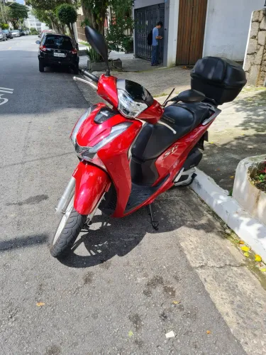 Honda SH150i - Muito conservada 