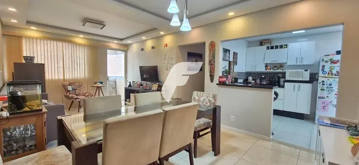 Apartamento 3 dormitórios (1 suíte) mobiliado e reformado ao lado da UFSC na Carvoeira