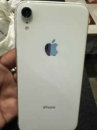 Vendo iPhone XR pra retirada de peças ele é baypes não pode formata Face ID off