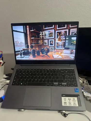 Samsung Book i7 11ª Geração SSD 256GB Full HD seminovo