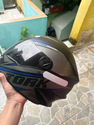 Vendo capacete tork tamanho 60