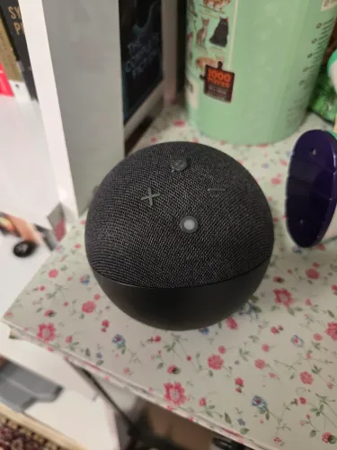 Echo Dot | Smart speaker com Alexa, som vibrante e potente, Wi-Fi e Bluetooth | Cor Preta