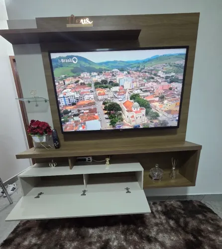 TV SMART LG 60' 4K + PAINEL