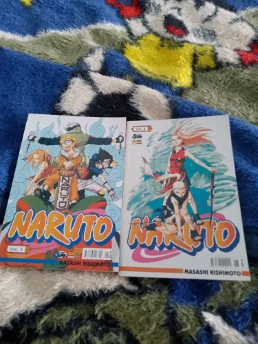 Mangá Naruto volumes 5 e 6.