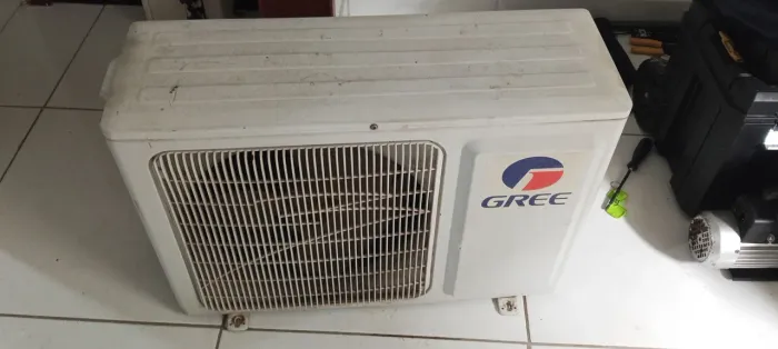 Vendo condensadora Gree