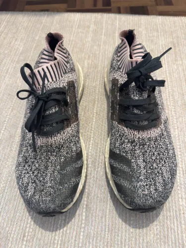 Tênis adidas ultraboost 38
