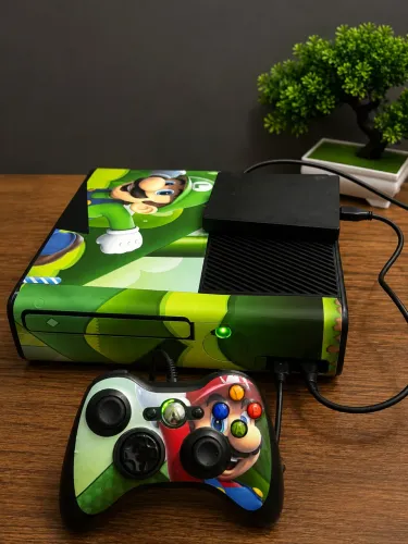 Xbox 360 Slim Desbloqueado + 40 Jogos + Kinect + Controle