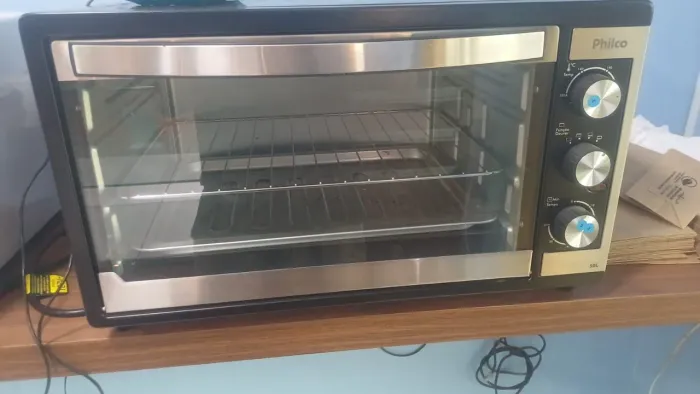 Forno Philips 110 preto 50 litros