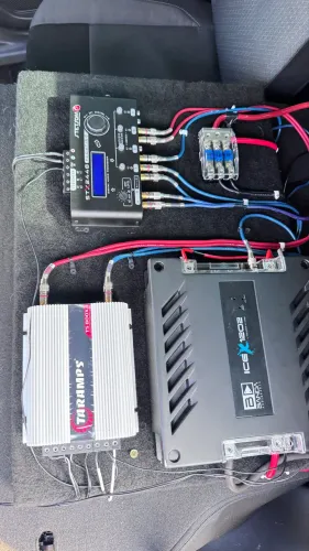 Som automotivo trio goiano troco
