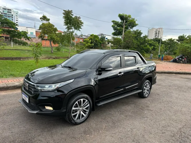 Fiat Strada Volcano 1.3 Flex 8V CD 2023