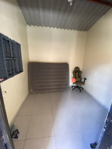 Vendo Lote de 1.000 m² com Casa Nova - Jardim Ingá