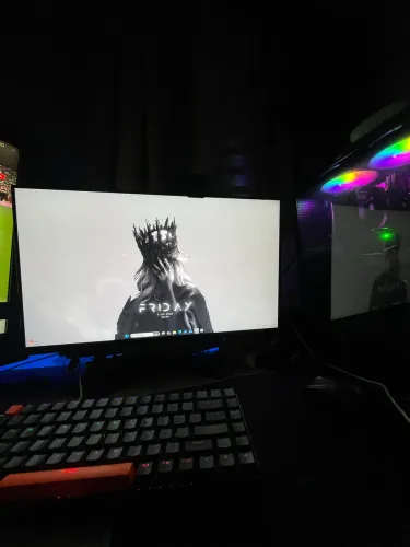Rx 5600+ Ryzen 7570 + 16 gb de ram