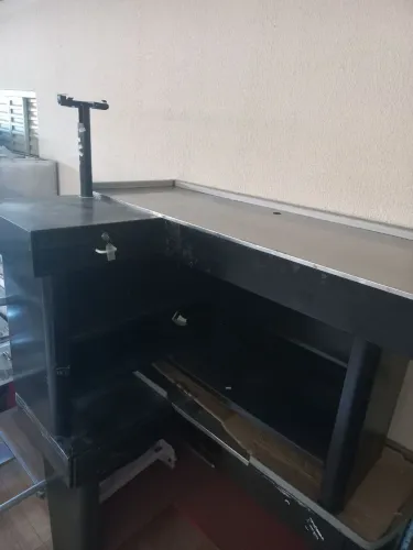 Caixa de supermercado 1.56x1.04