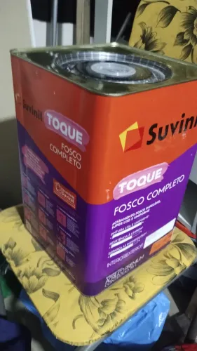 Lata de tinta Suvinil toque de fosco