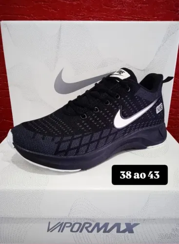 Tênis Nike